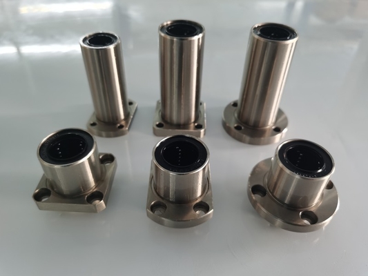 OEM SUS Steel Ball GCR15 Round Flange Bushing For Linear Motion